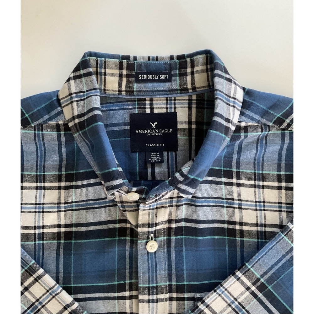 American Eagle Outfitters Classic Fit Men's Size M Plaid Long Sleeve Button Down